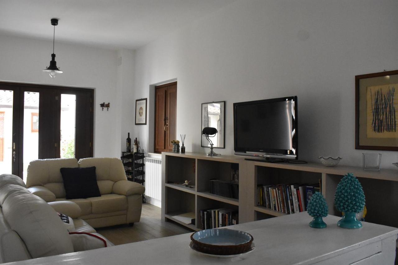 Le Radici Home L'Aquila Bagian luar foto